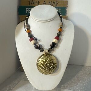 DEVIKA STATEMENT  NECKLACE